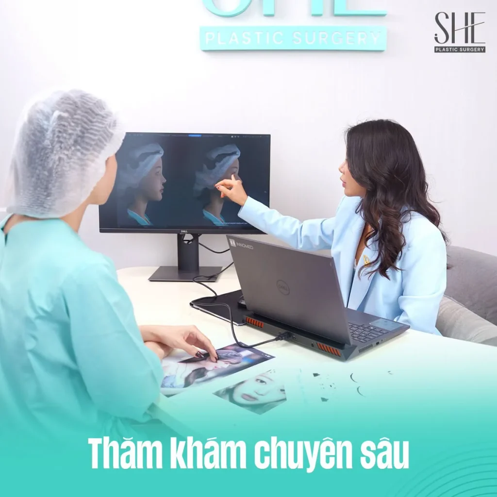 Khách hàng được tư vấn chuyên sâu cùng chuyên gia tại SHE by SHYNH